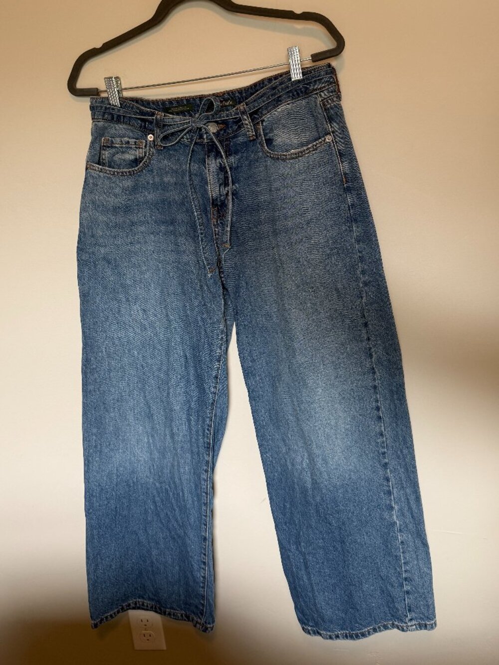 Wild Fable Low Rise Baggy Jeans Tie Waist Medium Wash Size 10R